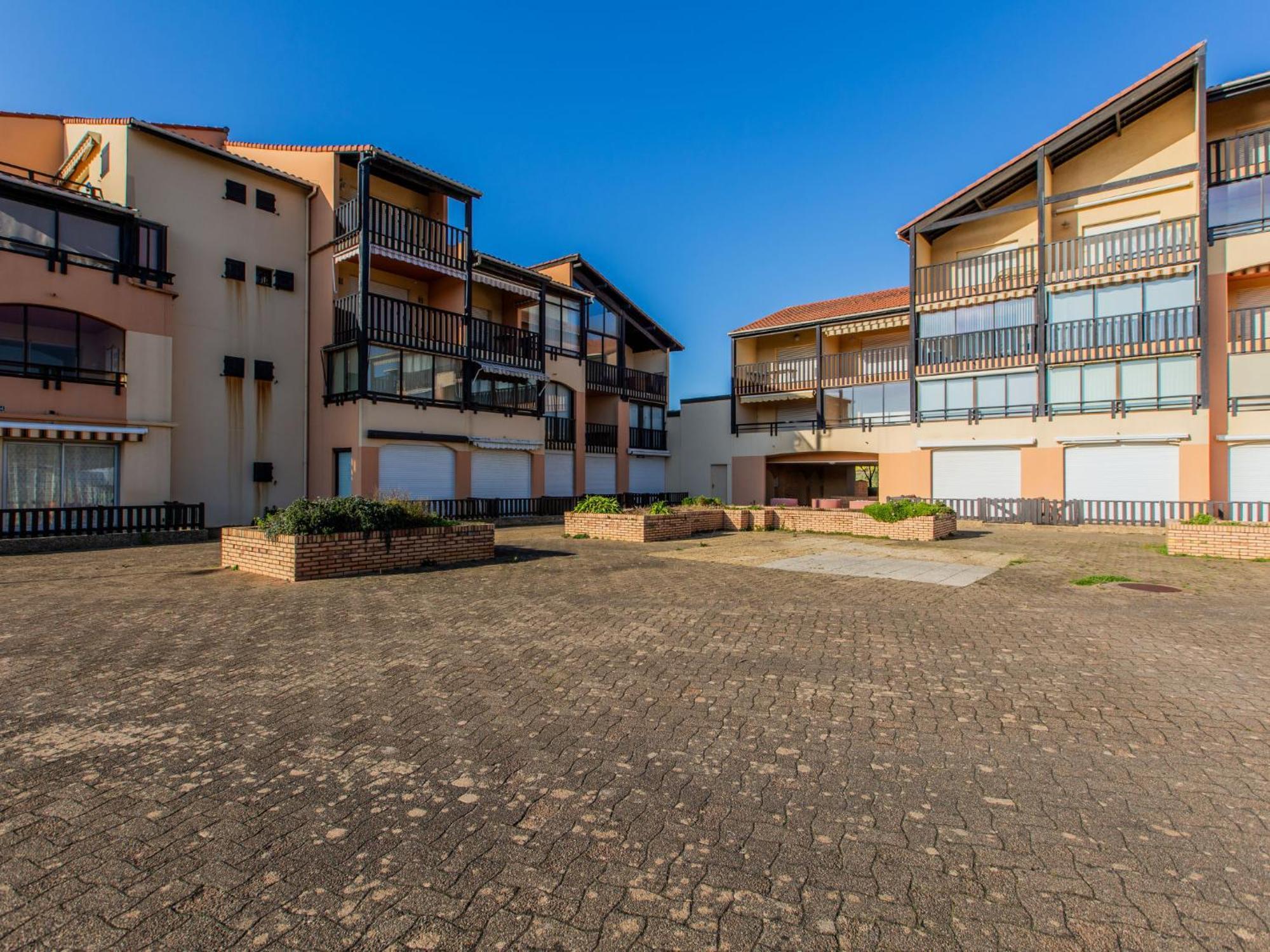 Apartment Les Terrasses Notre Dame Du Port-8 By Interhome كابروتو المظهر الخارجي الصورة